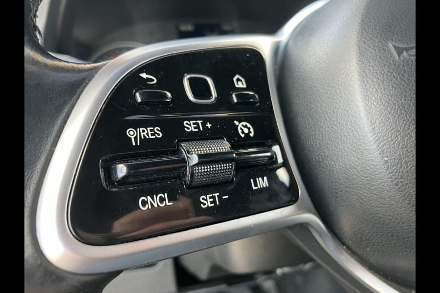 Mercedes-Benz Sprinter 319 3.0 CDI L2H2 | MBUX | 360 camera | Navi