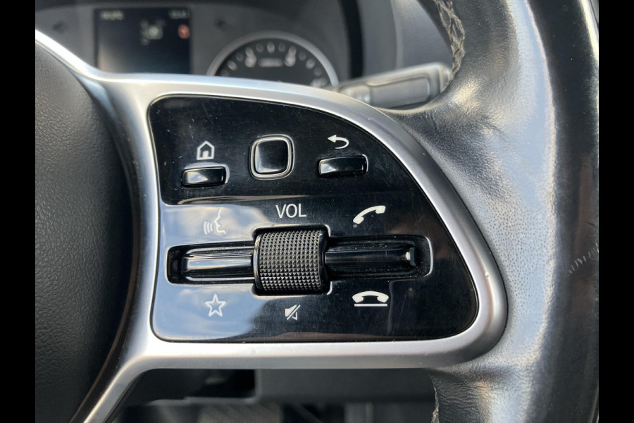 Mercedes-Benz Sprinter 319 3.0 CDI L2H2 | MBUX | 360 camera | Navi