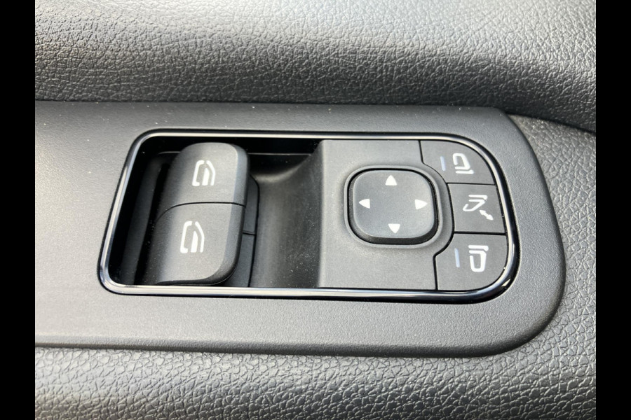 Mercedes-Benz Sprinter 319 3.0 CDI L2H2 | MBUX | 360 camera | Navi