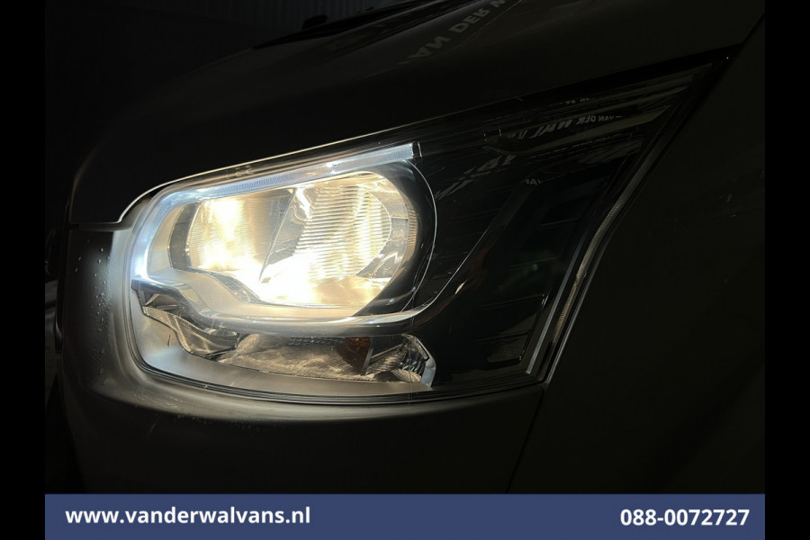 Ford Transit 2.0 TDCI 160pk Bakwagen Laadklep 1040kg laadvermogen Euro6 Airco | Cruisecontrol | Verwarmde voorruit Bijrijdersbank