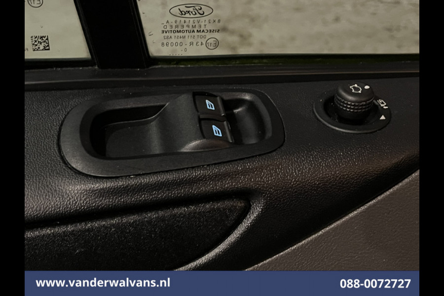 Ford Transit Custom 2.0 TDCI L2H1 Euro6 Airco | Navigatie | Camera | LED | Cruisecontrol | Apple Carplay Parkeersensoren, Verwarmde voorruit, Stoelverwarming, Bijrijdersbank, 2800kg trekvermogen