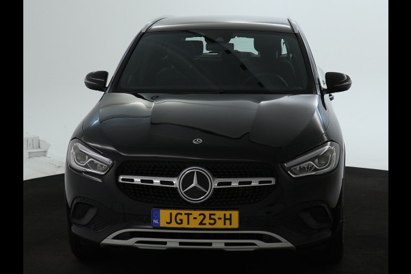 Mercedes-Benz GLA 250 e Plug-In Hybride Stoelverwarming voor | Easy Pack Kofferklep | Achteruitrijcamera | Elektrisch inklapbare buitenspiegels. Inclusief 24 maanden MB Certified garantie voor Europa.
