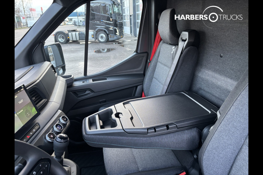 Renault Master Red Edition Carplay, Trekhaak, Sensoren rondom, Camera, Nieuw en BPM vrij! Renault Master Red Edition Carplay, Trekhaak, Sensoren rondom, Camera, Nieuw en BPM vrij!