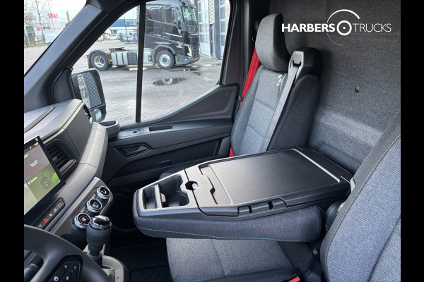 Renault Master Red Edition Carplay, Trekhaak, Sensoren rondom, Camera, Nieuw en BPM vrij! Renault Master Red Edition Carplay, Trekhaak, Sensoren rondom, Camera, Nieuw en BPM vrij!