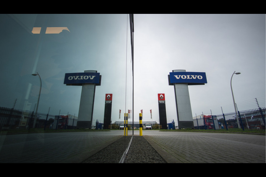 Renault Master Red Edition Carplay, Trekhaak, Sensoren rondom, Camera, Nieuw en BPM vrij! Renault Master Red Edition Carplay, Trekhaak, Sensoren rondom, Camera, Nieuw en BPM vrij!