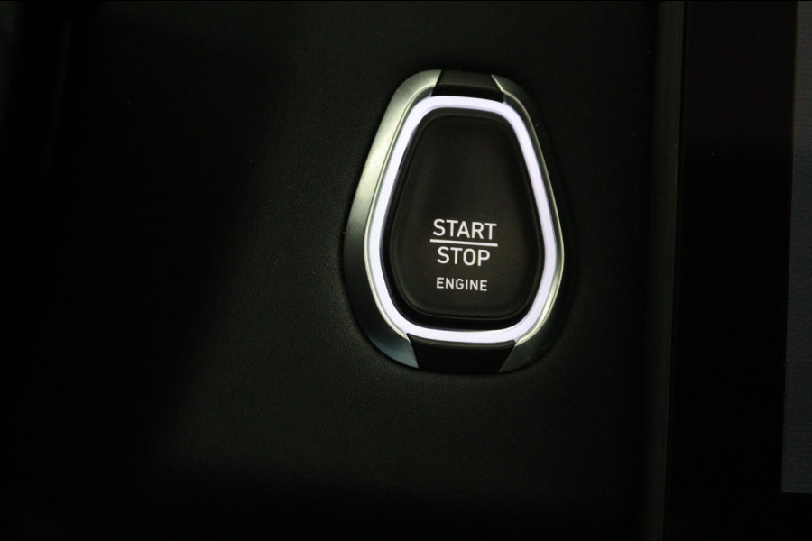 Lynk & Co 01 1.5*PLUG-IN*NAVI*PANO*CAM*ACC*CARPLAY*ECC*LED*