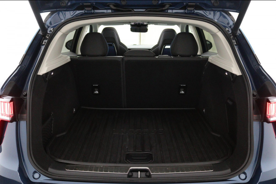 Lynk & Co 01 1.5*PLUG-IN*NAVI*PANO*CAM*ACC*CARPLAY*ECC*LED*