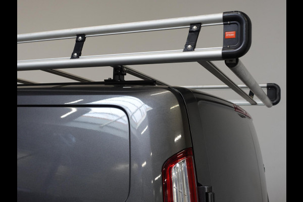 Ford Transit Custom L2H1 Limited Dubbele Cabine Automaat Navigatie Airco 2 Schuifdeuren Trekhaak Parkeersensoren Carplay Imperiaal Ford Transit Custom L2H1 Limited Dubbele Cabine Automaat Navigatie Airco 2 Schuifdeuren Trekhaak Parkeersensoren Carplay Imperiaal