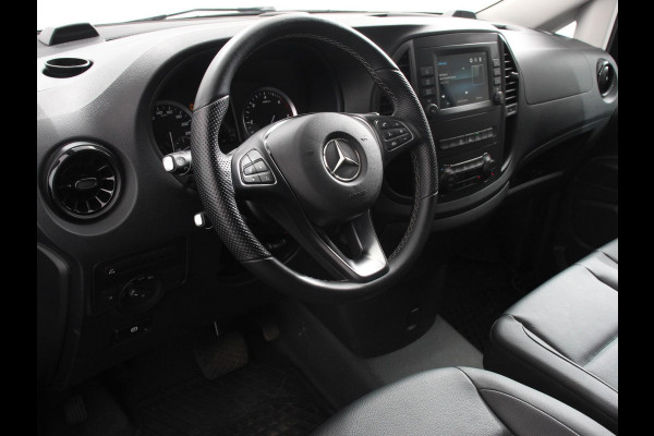 Mercedes-Benz Vito 119 CDI 190pk Automaat L2 Lang Navigatie Camera Apple Carplay Cruise control Trekhaak Leder Lichtmetalen Velgen Mercedes-Benz Vito 119 CDI 190pk Automaat L2 Lang Navigatie Camera Apple Carplay Cruise control Trekhaak Leder Lichtmetalen Velgen