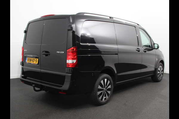 Mercedes-Benz Vito 119 CDI 190pk Automaat L2 Lang Navigatie Camera Apple Carplay Cruise control Trekhaak Leder Lichtmetalen Velgen Mercedes-Benz Vito 119 CDI 190pk Automaat L2 Lang Navigatie Camera Apple Carplay Cruise control Trekhaak Leder Lichtmetalen Velgen