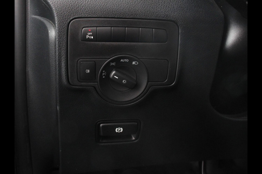 Mercedes-Benz Vito 119 CDI 190pk Automaat L2 Lang Navigatie Camera Apple Carplay Cruise control Trekhaak Leder Lichtmetalen Velgen Mercedes-Benz Vito 119 CDI 190pk Automaat L2 Lang Navigatie Camera Apple Carplay Cruise control Trekhaak Leder Lichtmetalen Velgen
