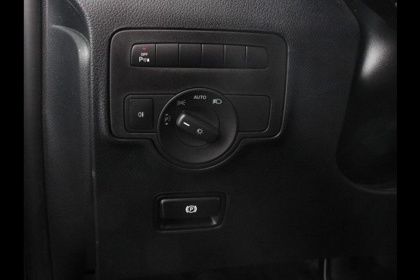 Mercedes-Benz Vito 119 CDI 190pk Automaat L2 Lang Navigatie Camera Apple Carplay Cruise control Trekhaak Leder Lichtmetalen Velgen Mercedes-Benz Vito 119 CDI 190pk Automaat L2 Lang Navigatie Camera Apple Carplay Cruise control Trekhaak Leder Lichtmetalen Velgen