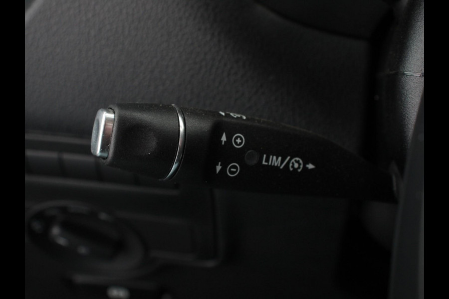 Mercedes-Benz Vito 119 CDI 190pk Automaat L2 Lang Navigatie Camera Apple Carplay Cruise control Trekhaak Leder Lichtmetalen Velgen Mercedes-Benz Vito 119 CDI 190pk Automaat L2 Lang Navigatie Camera Apple Carplay Cruise control Trekhaak Leder Lichtmetalen Velgen