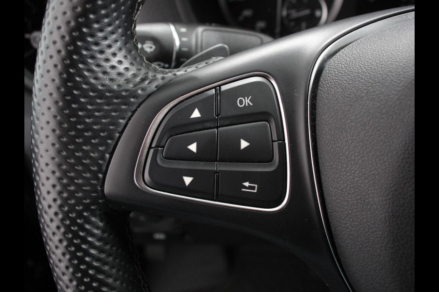 Mercedes-Benz Vito 119 CDI 190pk Automaat L2 Lang Navigatie Camera Apple Carplay Cruise control Trekhaak Leder Lichtmetalen Velgen Mercedes-Benz Vito 119 CDI 190pk Automaat L2 Lang Navigatie Camera Apple Carplay Cruise control Trekhaak Leder Lichtmetalen Velgen