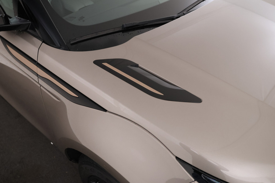 Land Rover Range Rover Evoque 1.5 P300e AWD R-Dynamic S Automaat, Climate, Adaptieve cruise Land Rover Range Rover Evoque 1.5 P300e AWD R-Dynamic S Automaat, Climate, Adaptieve cruise