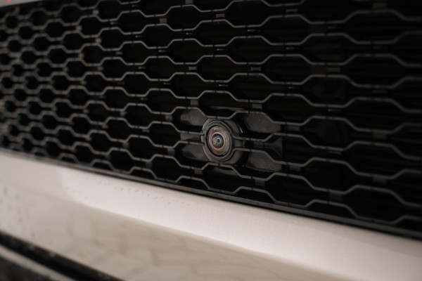 Land Rover Range Rover Evoque 1.5 P300e AWD R-Dynamic S Automaat, Climate, Adaptieve cruise Land Rover Range Rover Evoque 1.5 P300e AWD R-Dynamic S Automaat, Climate, Adaptieve cruise