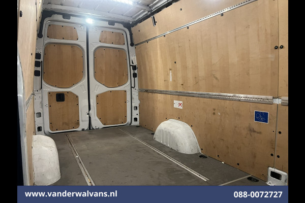 Mercedes-Benz Sprinter 315 CDI 150pk L3H2 Euro6 Airco | 360 Graden Camera | Apple Carplay | Navigatie Cruisecontrol, Android Auto, Stoelverwarming, Chauffeursstoel, Parkeersensoren, Bijrijdersbank Mercedes-Benz Sprinter 315 CDI 150pk L3H2 Euro6 Airco | 360 Graden Camera | Apple Carplay | Navigatie Cruisecontrol, Android Auto, Stoelverwarming, Chauffeursstoel, Parkeersensoren, Bijrijdersbank