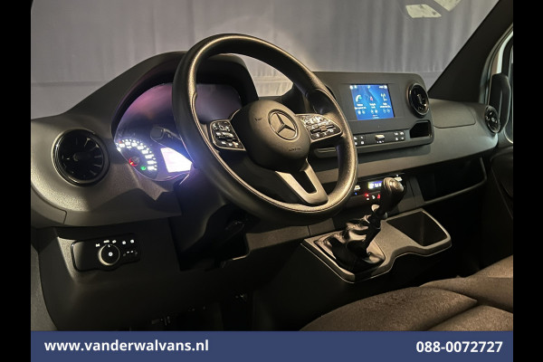 Mercedes-Benz Sprinter 315 CDI 150pk L3H2 Euro6 Airco | 360 Graden Camera | Apple Carplay | Navigatie Cruisecontrol, Android Auto, Stoelverwarming, Chauffeursstoel, Parkeersensoren, Bijrijdersbank Mercedes-Benz Sprinter 315 CDI 150pk L3H2 Euro6 Airco | 360 Graden Camera | Apple Carplay | Navigatie Cruisecontrol, Android Auto, Stoelverwarming, Chauffeursstoel, Parkeersensoren, Bijrijdersbank