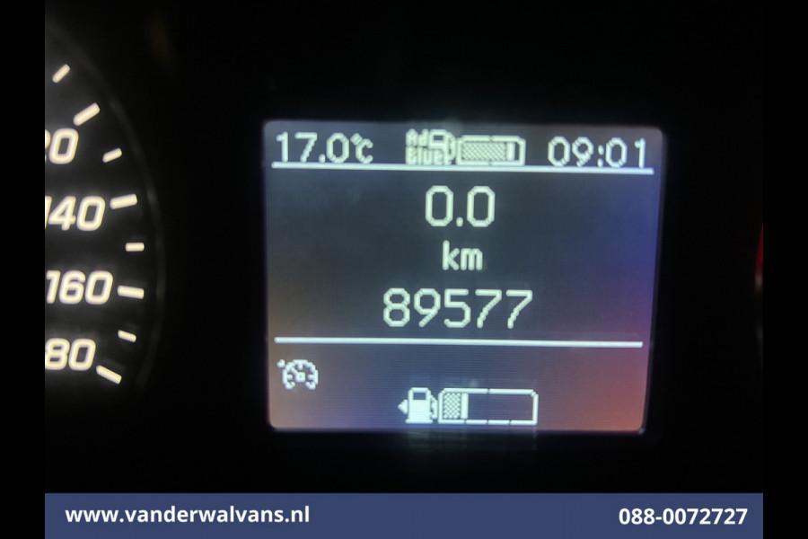 Mercedes-Benz Sprinter 315 CDI 150pk L3H2 Euro6 Airco | 360 Graden Camera | Apple Carplay | Navigatie Cruisecontrol, Android Auto, Stoelverwarming, Chauffeursstoel, Parkeersensoren, Bijrijdersbank Mercedes-Benz Sprinter 315 CDI 150pk L3H2 Euro6 Airco | 360 Graden Camera | Apple Carplay | Navigatie Cruisecontrol, Android Auto, Stoelverwarming, Chauffeursstoel, Parkeersensoren, Bijrijdersbank