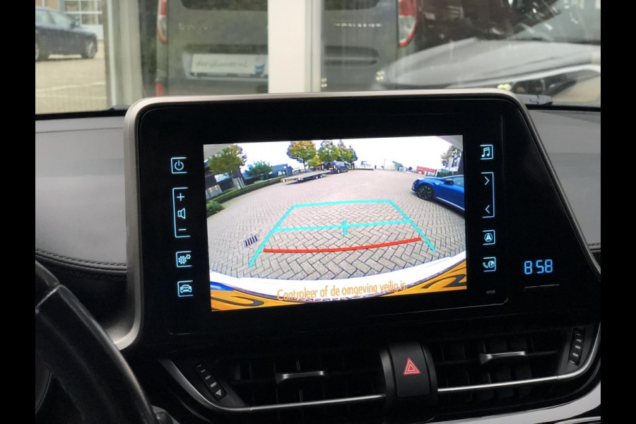 Toyota C-HR 1.8 Hybrid Dynamic | Navi, Camera, Stoelverw., Cruise, Lane Assist, Climate | Goed onderhouden! |