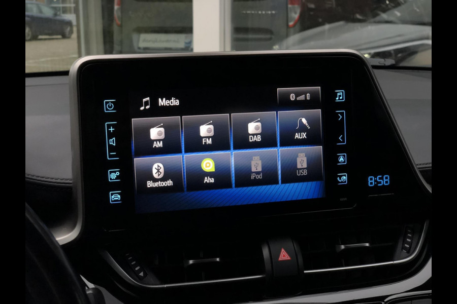 Toyota C-HR 1.8 Hybrid Dynamic | Navi, Camera, Stoelverw., Cruise, Lane Assist, Climate | Goed onderhouden! |