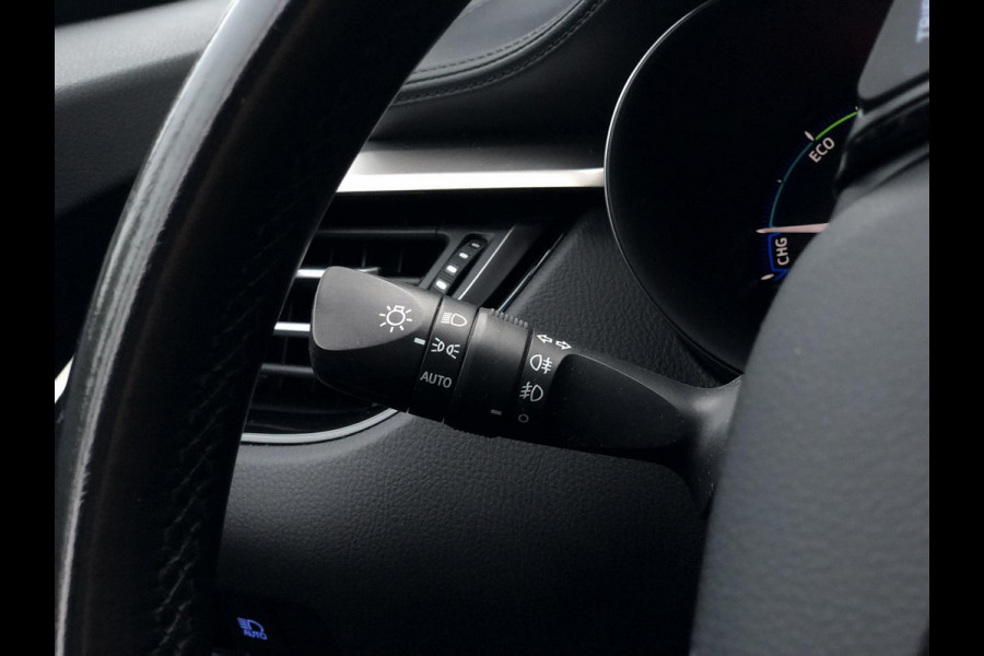 Toyota C-HR 1.8 Hybrid Dynamic | Navi, Camera, Stoelverw., Cruise, Lane Assist, Climate | Goed onderhouden! |