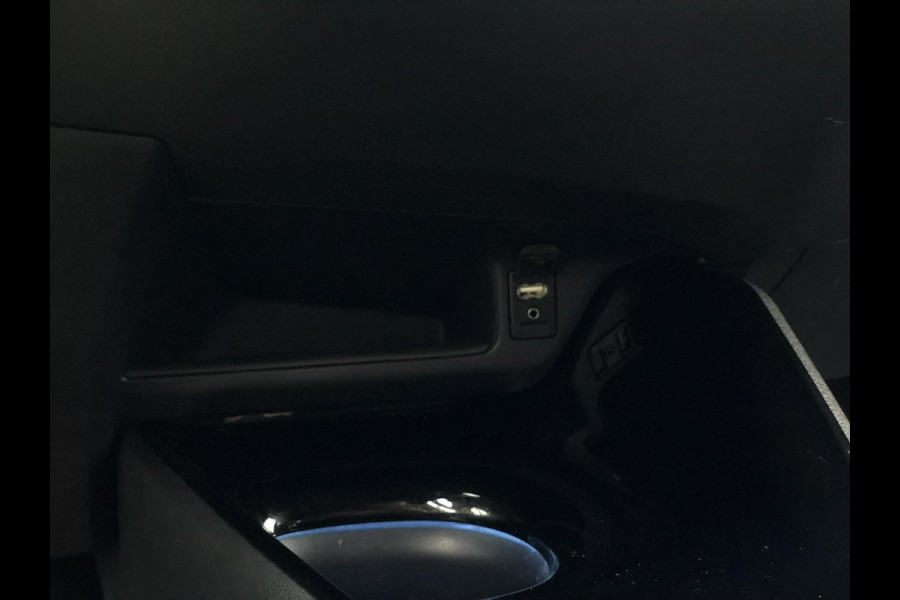 Toyota C-HR 1.8 Hybrid Dynamic | Navi, Camera, Stoelverw., Cruise, Lane Assist, Climate | Goed onderhouden! |