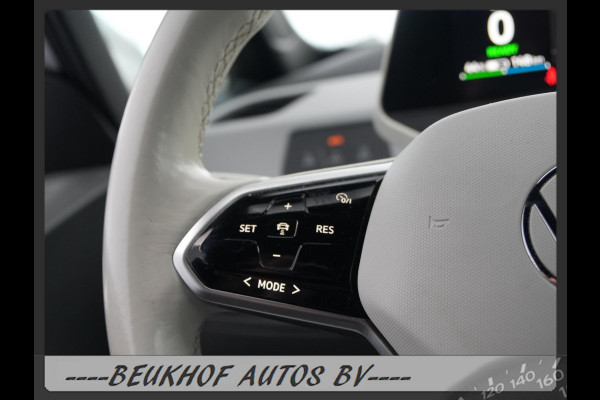 Volkswagen ID.3 First Plus 58 kWh Trekhaak Carplay Soh 94% Volkswagen ID.3 First Plus 58 kWh Trekhaak Carplay Soh 94%