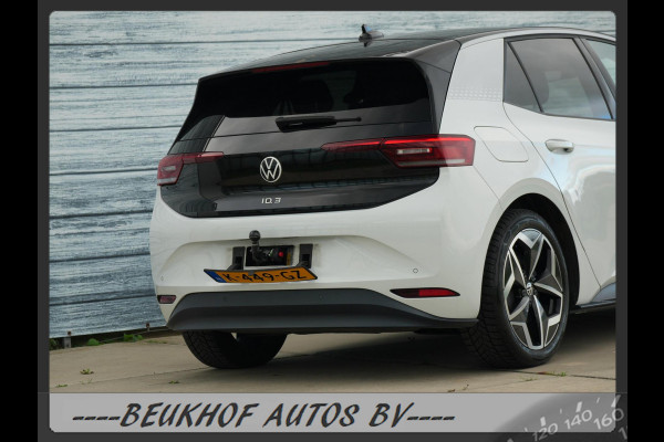 Volkswagen ID.3 First Plus 58 kWh Trekhaak Carplay Soh 94% Volkswagen ID.3 First Plus 58 kWh Trekhaak Carplay Soh 94%