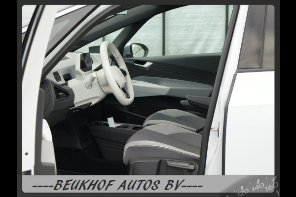 Volkswagen ID.3 First Plus 58 kWh Trekhaak Carplay Soh 94% Volkswagen ID.3 First Plus 58 kWh Trekhaak Carplay Soh 94%