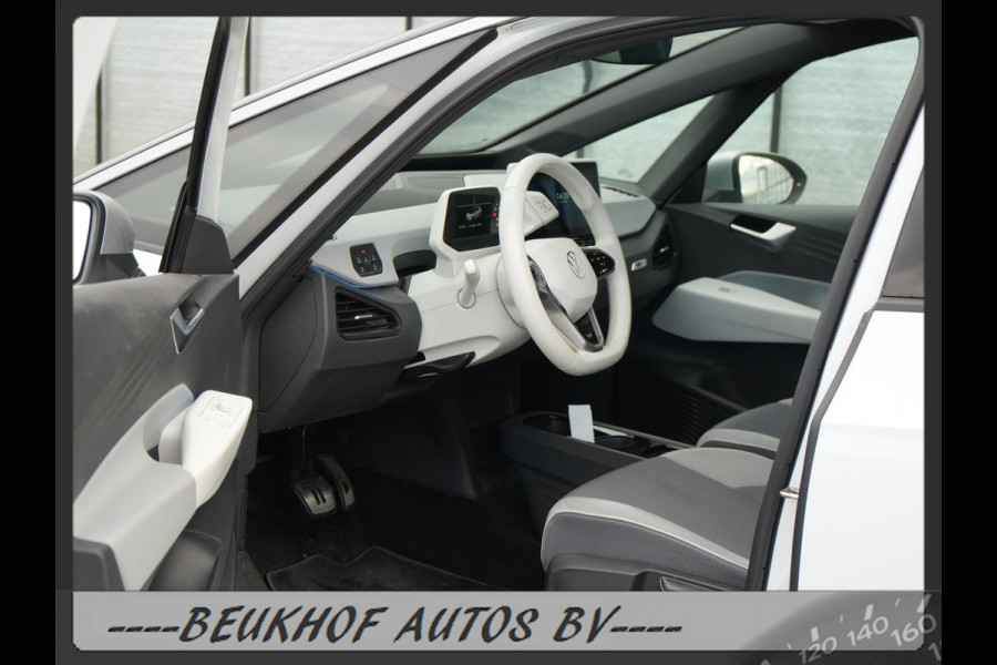 Volkswagen ID.3 First Plus 58 kWh Trekhaak Carplay Soh 94% Volkswagen ID.3 First Plus 58 kWh Trekhaak Carplay Soh 94%