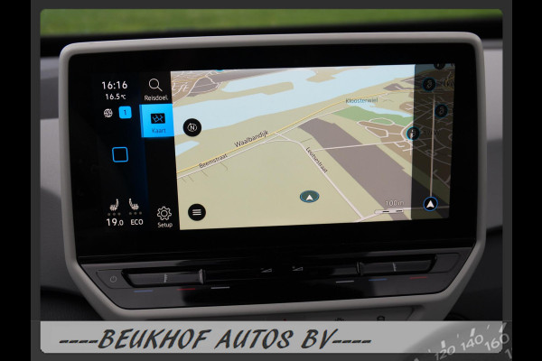 Volkswagen ID.3 First Plus 58 kWh Trekhaak Carplay Soh 94% Volkswagen ID.3 First Plus 58 kWh Trekhaak Carplay Soh 94%