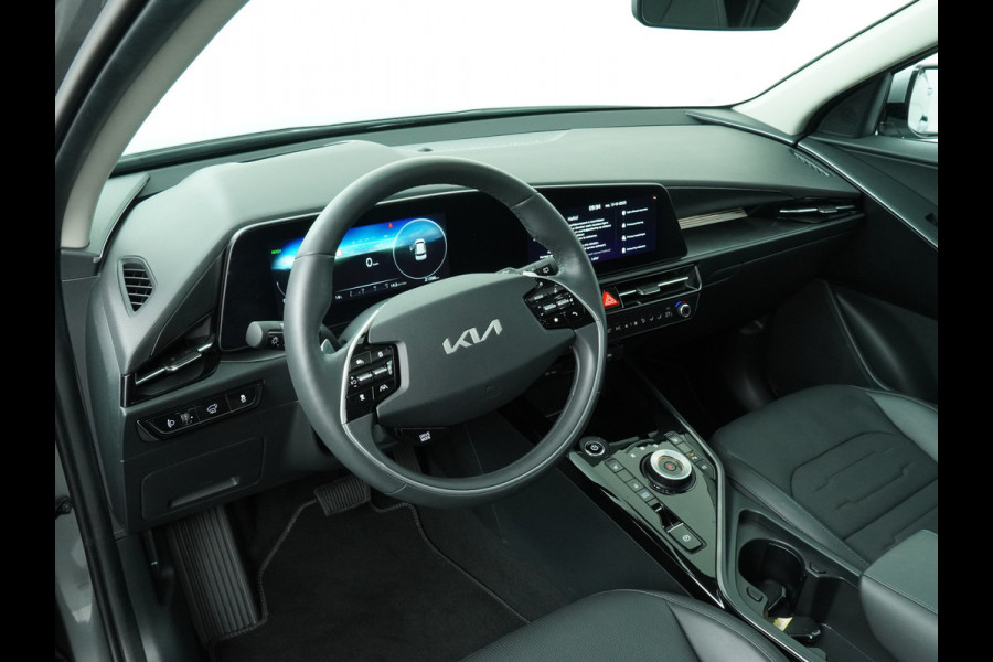 Kia Niro EV DynamicPlusLine 64.8 kWh - Navigatie - Stoel/Stuurverwarming - Adaptief Cruise Control - Schuif/Kanteldak - Fabrieksgarantie Tot 2031 Kia Niro EV DynamicPlusLine 64.8 kWh - Navigatie - Stoel/Stuurverwarming - Adaptief Cruise Control - Schuif/Kanteldak - Fabrieksgarantie Tot 2031