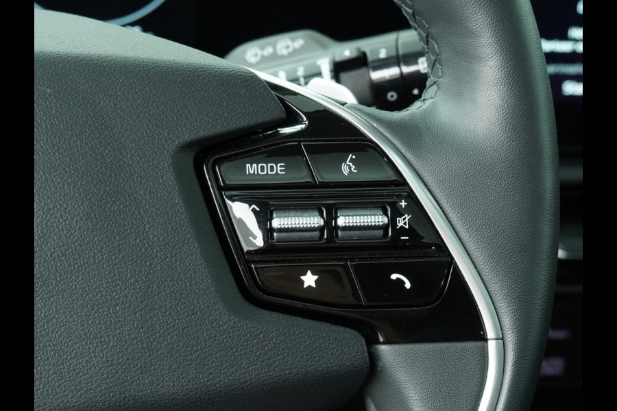 Kia Niro EV DynamicPlusLine 64.8 kWh - Navigatie - Stoel/Stuurverwarming - Adaptief Cruise Control - Schuif/Kanteldak - Fabrieksgarantie Tot 2031 Kia Niro EV DynamicPlusLine 64.8 kWh - Navigatie - Stoel/Stuurverwarming - Adaptief Cruise Control - Schuif/Kanteldak - Fabrieksgarantie Tot 2031