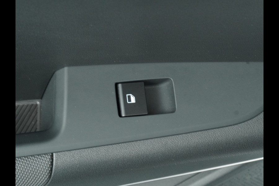 Kia Niro EV DynamicPlusLine 64.8 kWh - Navigatie - Stoel/Stuurverwarming - Adaptief Cruise Control - Schuif/Kanteldak - Fabrieksgarantie Tot 2031 Kia Niro EV DynamicPlusLine 64.8 kWh - Navigatie - Stoel/Stuurverwarming - Adaptief Cruise Control - Schuif/Kanteldak - Fabrieksgarantie Tot 2031