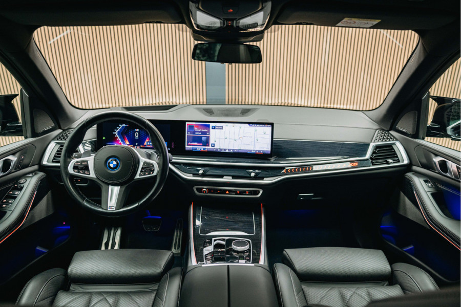 BMW X5 xDrive50e | Volledig M uitgevoerd| Head-up | Verwarmde en verkoelde bekerhouders | Pano |