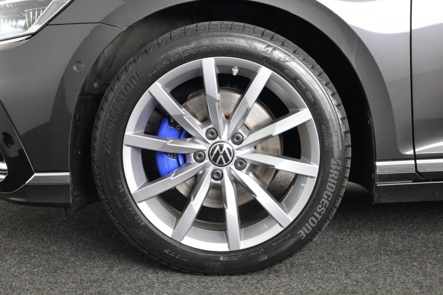 Volkswagen Passat Variant 1.4 TSI PHEV GTE Business 218 pk Automaat (DSG) | Trekhaak | Panoramadak | Parkeersensoren (Park assist) | Achteruitrijcamera | Adaptieve cruise control | Stoelverwarming | Volkswagen Passat Variant 1.4 TSI PHEV GTE Business 218 pk Automaat (DSG) | Trekhaak | Panoramadak | Parkeersensoren (Park assist) | Achteruitrijcamera | Adaptieve cruise control | Stoelverwarming |