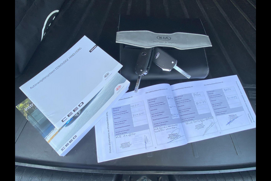 Kia Ceed 1.4 Turbo DynamicLine 140PK/ Clima/ Carplay/ Cruise