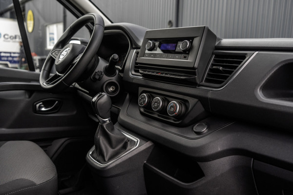 Nissan Primastar **dCi | L2H1 | Automaat | LED | PDC | Cruise | Airco | Euro 6** Nissan Primastar **dCi | L2H1 | Automaat | LED | PDC | Cruise | Airco | Euro 6**