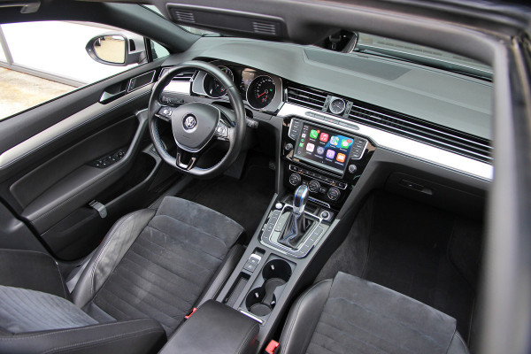 Volkswagen Passat Variant 1.4 TSI GTE Highline Orig. NL | Massage | Carplay | ACC | Keyless | Camera Volkswagen Passat Variant 1.4 TSI GTE Highline Orig. NL | Massage | Carplay | ACC | Keyless | Camera