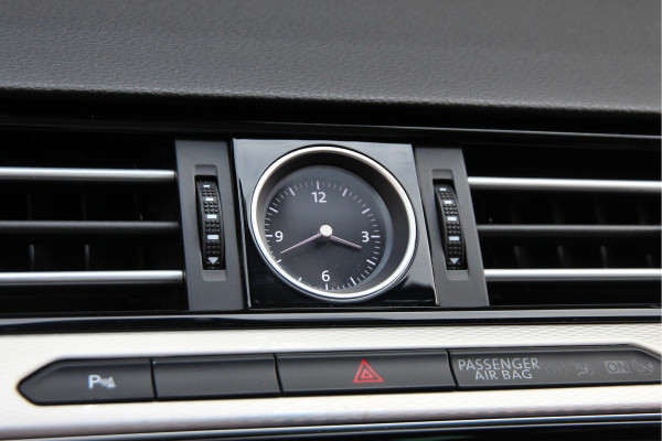 Volkswagen Passat Variant 1.4 TSI GTE Highline Orig. NL | Massage | Carplay | ACC | Keyless | Camera Volkswagen Passat Variant 1.4 TSI GTE Highline Orig. NL | Massage | Carplay | ACC | Keyless | Camera