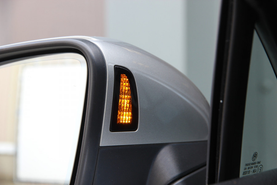 Volkswagen Passat Variant 1.4 TSI GTE Highline Orig. NL | Massage | Carplay | ACC | Keyless | Camera Volkswagen Passat Variant 1.4 TSI GTE Highline Orig. NL | Massage | Carplay | ACC | Keyless | Camera