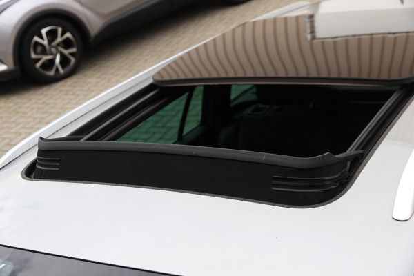 Volkswagen Passat Variant 1.4 TSI GTE Highline Orig. NL | Massage | Carplay | ACC | Keyless | Camera Volkswagen Passat Variant 1.4 TSI GTE Highline Orig. NL | Massage | Carplay | ACC | Keyless | Camera