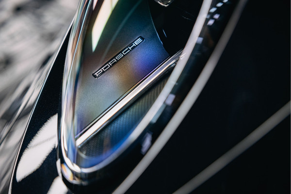 Porsche 911 3.0 Carrera 4 | Sport chrono | verwarmde en verkoelde sportstoelen | schuif-/kanteldak |