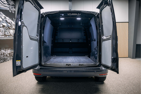 Volkswagen Caddy Cargo 2.0 TDI | Achteruitrijcamera | 17'' nieuwe velgen | Apple Carplay | Multifunctioneel stuurwiel |