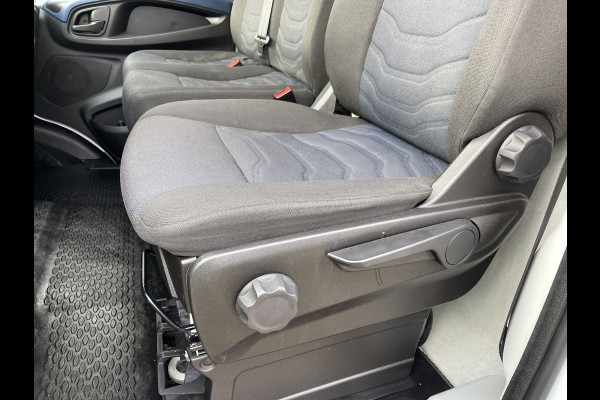 Iveco Daily 35S14V 2.3 Himatic automaat 410 L4H2 / vaste prijs rijklaar € 23.950 ex btw / euro 6 / lease vanaf € 391 / laadruimte 470cm lang / trekhaak 3500 kg! / cruise en climate control Iveco Daily 35S14V 2.3 Himatic automaat 410 L4H2 / vaste prijs rijklaar € 23.950 ex btw / euro 6 / lease vanaf € 391 / laadruimte 470cm lang / trekhaak 3500 kg! / cruise en climate control