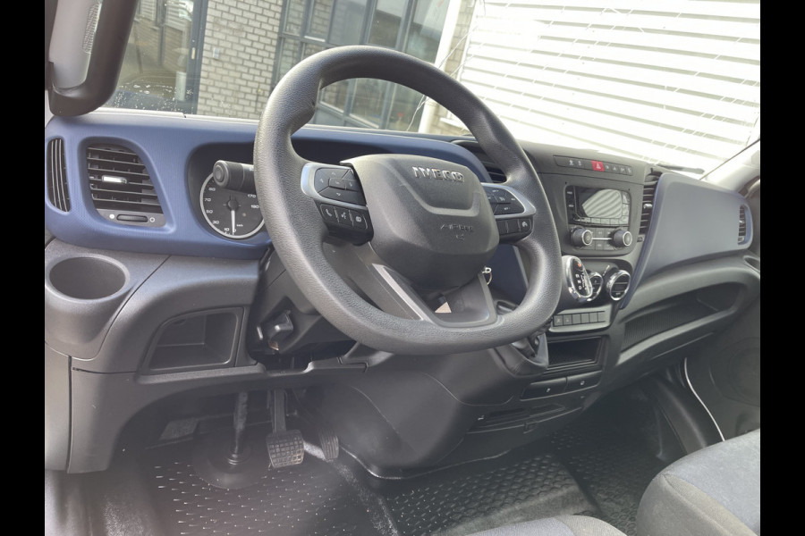 Iveco Daily 35S14V 2.3 Himatic automaat 410 L4H2 / vaste prijs rijklaar € 23.950 ex btw / euro 6 / lease vanaf € 391 / laadruimte 470cm lang / trekhaak 3500 kg! / cruise en climate control Iveco Daily 35S14V 2.3 Himatic automaat 410 L4H2 / vaste prijs rijklaar € 23.950 ex btw / euro 6 / lease vanaf € 391 / laadruimte 470cm lang / trekhaak 3500 kg! / cruise en climate control