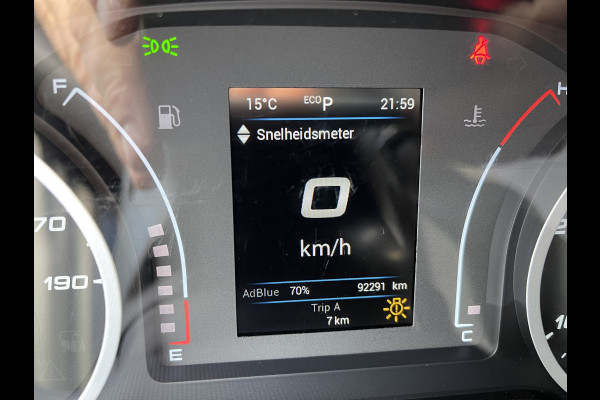 Iveco Daily 35S14V 2.3 Himatic automaat 410 L4H2 / vaste prijs rijklaar € 23.950 ex btw / euro 6 / lease vanaf € 391 / laadruimte 470cm lang / trekhaak 3500 kg! / cruise en climate control Iveco Daily 35S14V 2.3 Himatic automaat 410 L4H2 / vaste prijs rijklaar € 23.950 ex btw / euro 6 / lease vanaf € 391 / laadruimte 470cm lang / trekhaak 3500 kg! / cruise en climate control