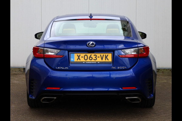 Lexus RC 300h F SPORT Line | Mark Levinson | Stoelventilatie | Safety Pac Lexus RC 300h F SPORT Line | Mark Levinson | Stoelventilatie | Safety Pac