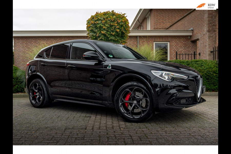 Alfa Romeo Stelvio 2.9 V6 AWD Quadrifoglio 510 PK Adaptive Cruise Harman Kardon Keyless 20'' Alfa Romeo Stelvio 2.9 V6 AWD Quadrifoglio 510 PK Adaptive Cruise Harman Kardon Keyless 20''